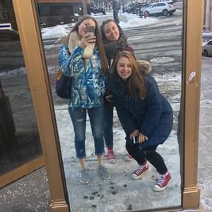 Meet your Posher, Lucy